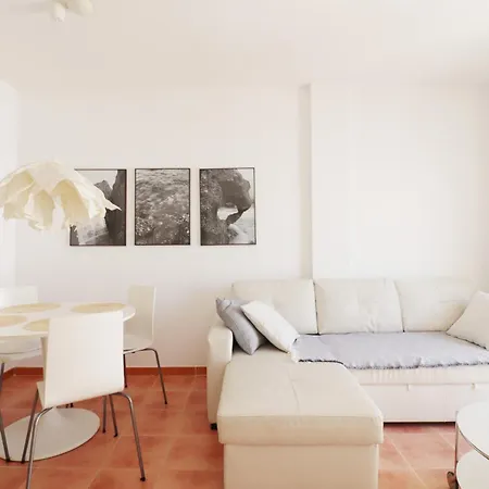 1034 Pescia شقة نيرخا